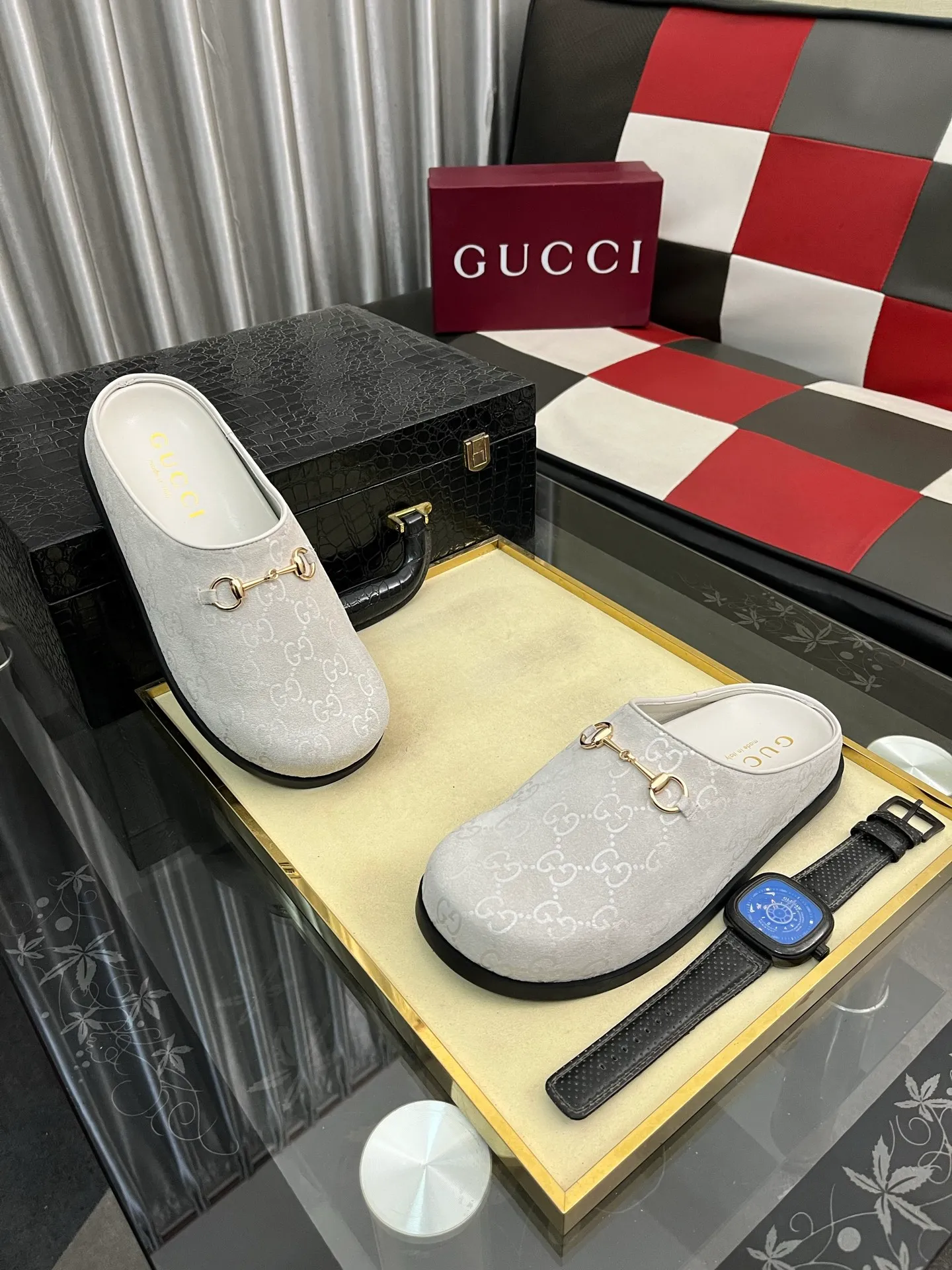 Ex-factory price: 438⌚️⌚️[Gucci] 2025 new season half-slip men's shoes, made of Italian imported first-layer frosted cowhide➕sheepskin lining, original hardware buckle, original combination wear-resistant outsole, real shot 🎬 Very comfortable on the feet, size 38-44
